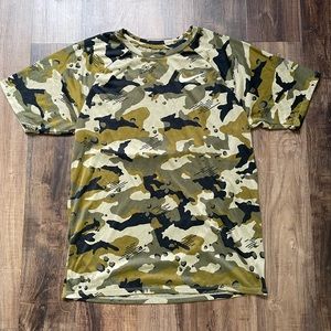 Men’s Nike T Shirt